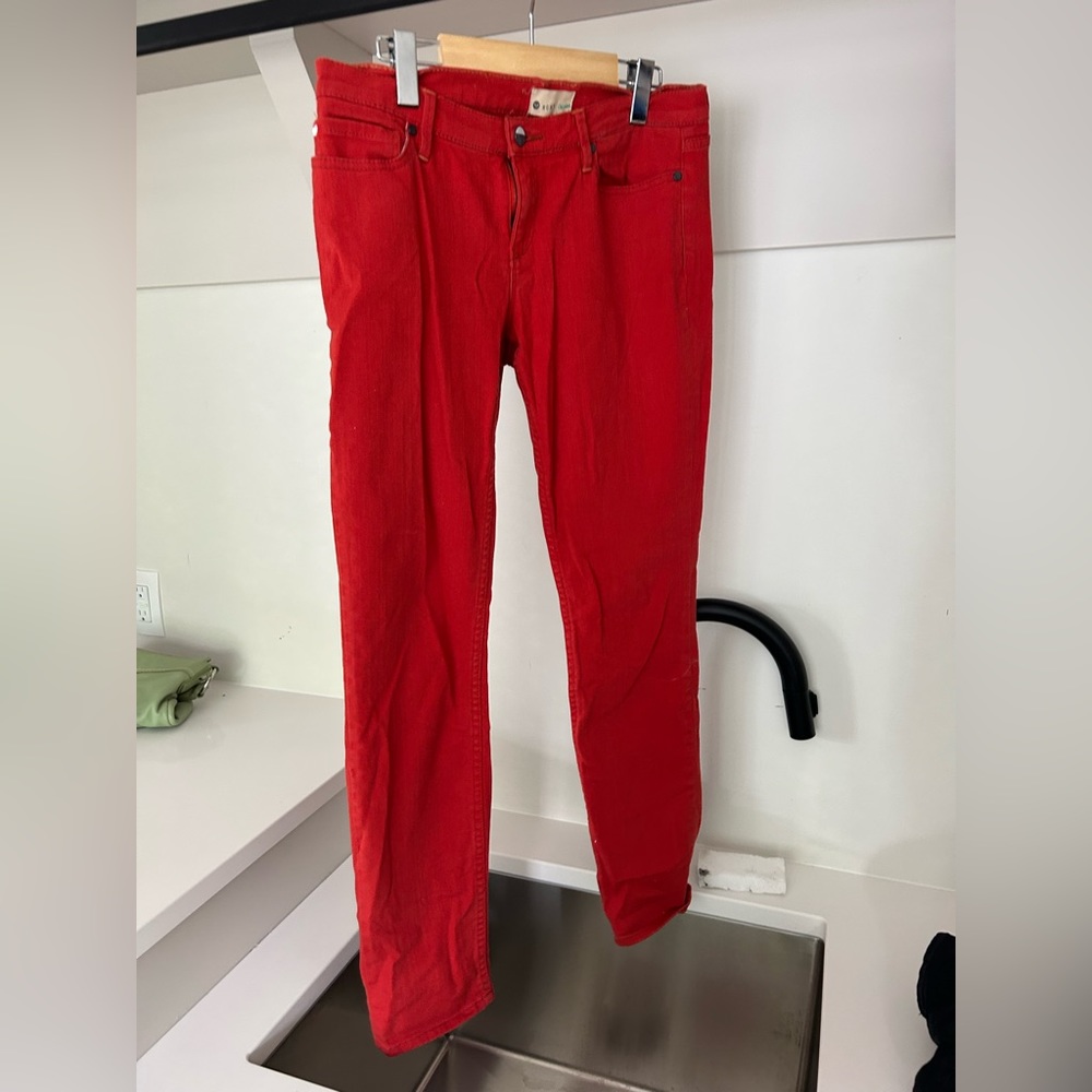 Roxy Red slim jean
